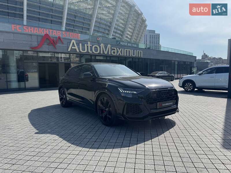 Позашляховик / Кросовер Audi RS Q8 2020 в 