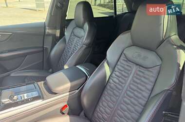 Позашляховик / Кросовер Audi RS Q8 2020 в 