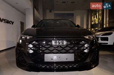 Внедорожник / Кроссовер Audi RS Q8 2024 в 