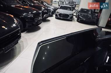 Внедорожник / Кроссовер Audi RS Q8 2024 в 
