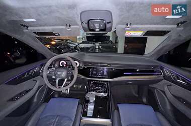 Внедорожник / Кроссовер Audi RS Q8 2024 в 