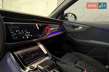 Позашляховик / Кросовер Audi RS Q8 2025 в 