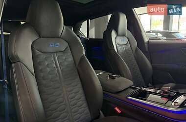 Позашляховик / Кросовер Audi RS Q8 2025 в 
