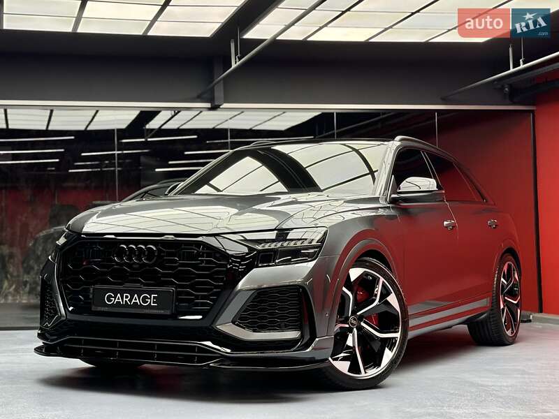 Позашляховик / Кросовер Audi RS Q8 2021 в 