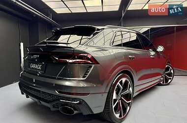 Позашляховик / Кросовер Audi RS Q8 2021 в 