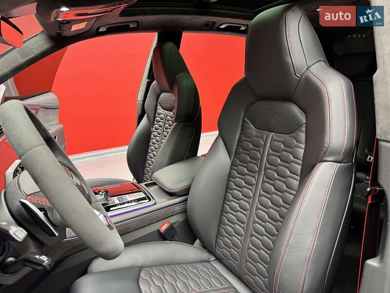Внедорожник / Кроссовер Audi RS Q8 2021 в Киеве