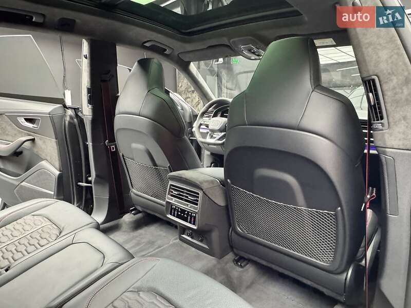 Внедорожник / Кроссовер Audi RS Q8 2021 в Киеве