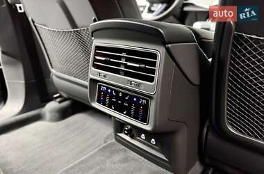 Внедорожник / Кроссовер Audi RS Q8 2024 в 