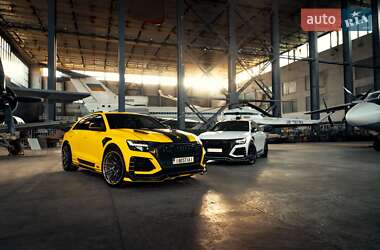 Позашляховик / Кросовер Audi RS Q8 2020 в 