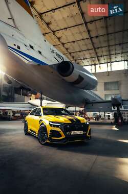 Позашляховик / Кросовер Audi RS Q8 2020 в 