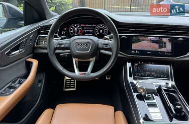 Внедорожник / Кроссовер Audi RS Q8 2021 в 