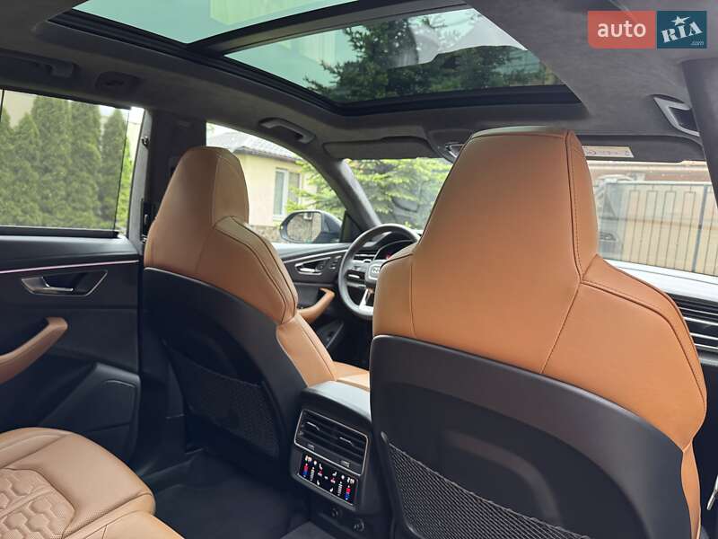 Внедорожник / Кроссовер Audi RS Q8 2021 в Киеве