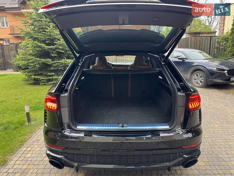 Внедорожник / Кроссовер Audi RS Q8 2021 в Киеве
