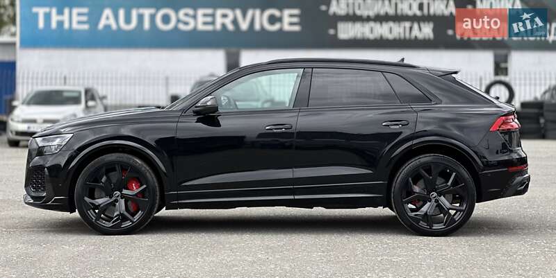 Позашляховик / Кросовер Audi RS Q8 2023 в Києві