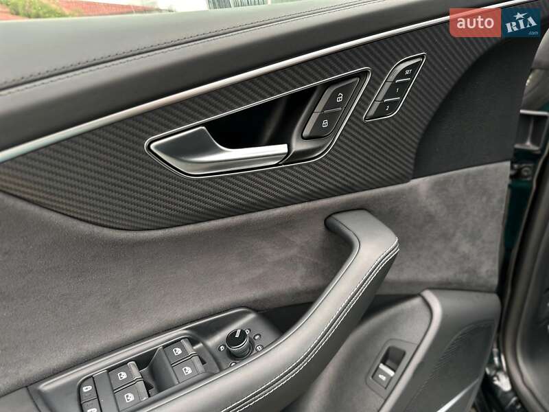 Позашляховик / Кросовер Audi RS Q8 2023 в Києві
