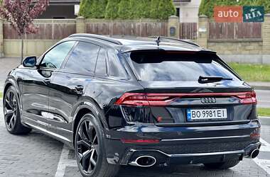 Внедорожник / Кроссовер Audi RS Q8 2021 в 