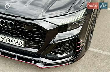 Позашляховик / Кросовер Audi RS Q8 2020 в 