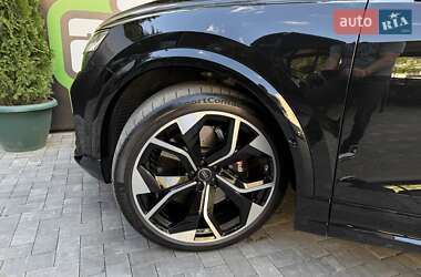 Внедорожник / Кроссовер Audi RS Q8 2023 в 