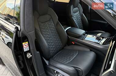 Внедорожник / Кроссовер Audi RS Q8 2023 в 