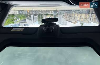 Внедорожник / Кроссовер Audi RS Q8 2020 в 