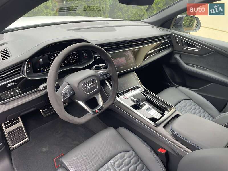 Позашляховик / Кросовер Audi RS Q8 2025 в Києві фото 20 Позашляховик / Кросовер Audi RS Q8 2025 в Києві