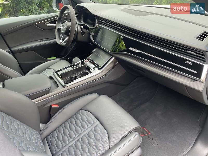 Позашляховик / Кросовер Audi RS Q8 2025 в Києві фото 24 Позашляховик / Кросовер Audi RS Q8 2025 в Києві