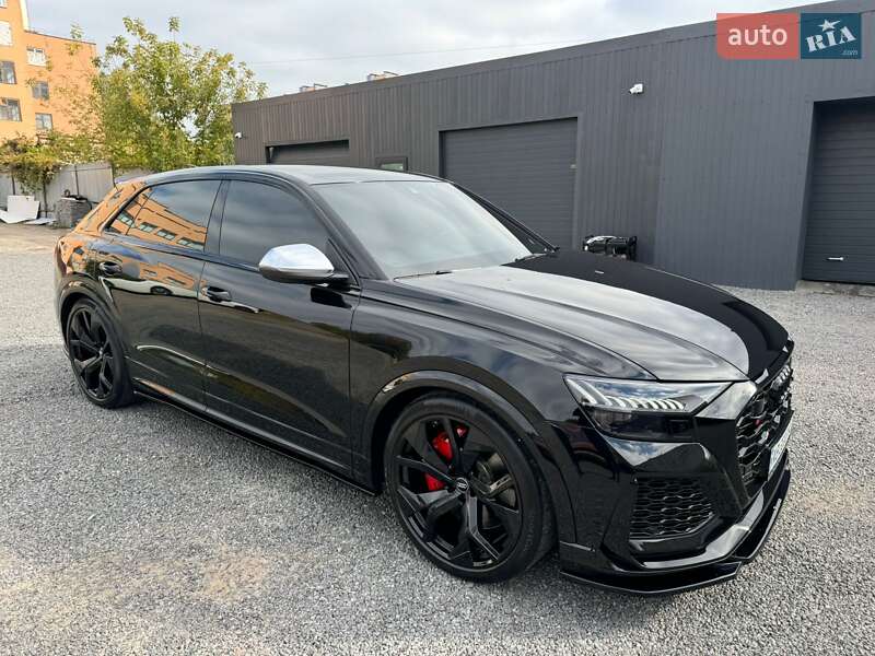 Позашляховик / Кросовер Audi RS Q8 2020 в Вінниці