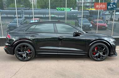 Внедорожник / Кроссовер Audi RS Q8 2023 в 