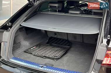 Внедорожник / Кроссовер Audi RS Q8 2023 в 