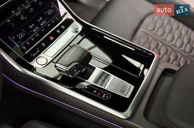 Внедорожник / Кроссовер Audi RS Q8 2020 в 