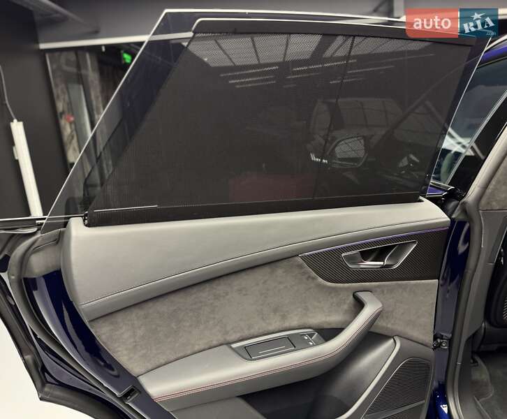 Внедорожник / Кроссовер Audi RS Q8 2020 в Киеве