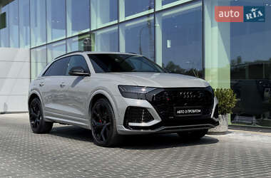 Внедорожник / Кроссовер Audi RS Q8 2023 в 