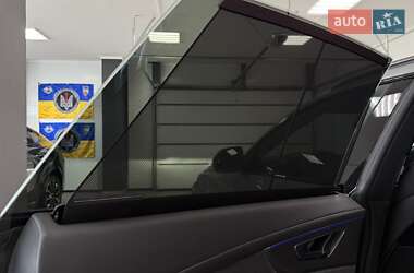 Внедорожник / Кроссовер Audi RS Q8 2023 в 