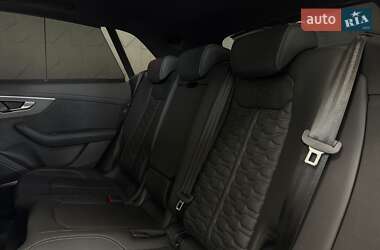 Внедорожник / Кроссовер Audi RS Q8 2023 в 