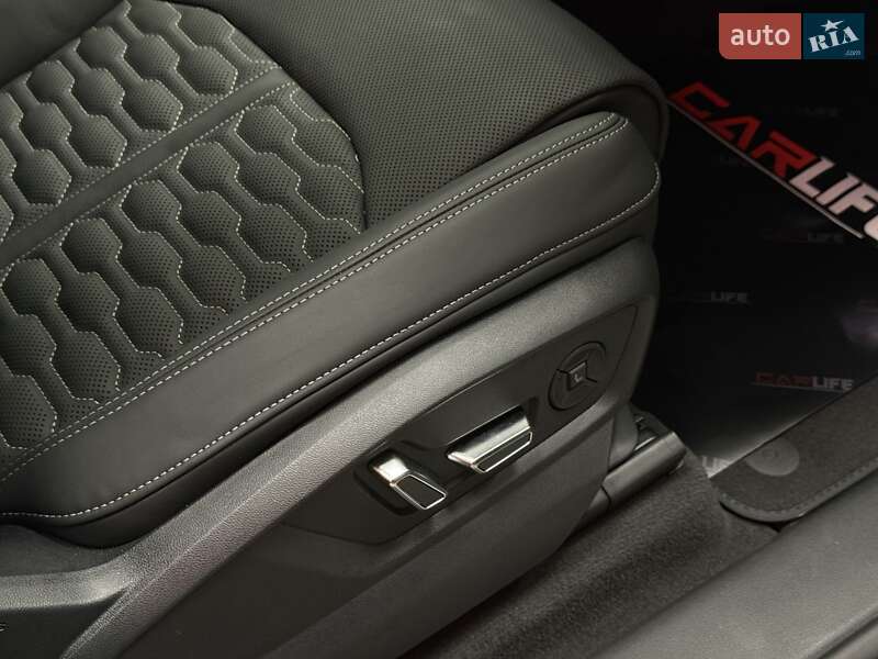 Позашляховик / Кросовер Audi RS Q8 2023 в Тернополі