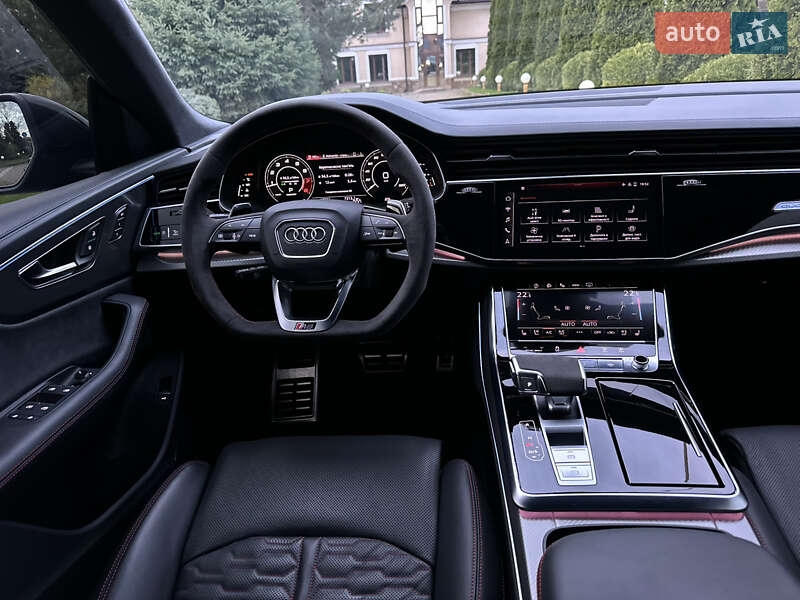 Внедорожник / Кроссовер Audi RS Q8 2023 в Ровно