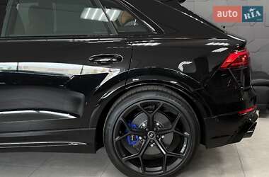 Внедорожник / Кроссовер Audi RS Q8 2025 в 