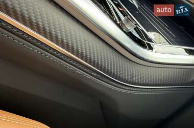 Внедорожник / Кроссовер Audi RS Q8 2023 в 
