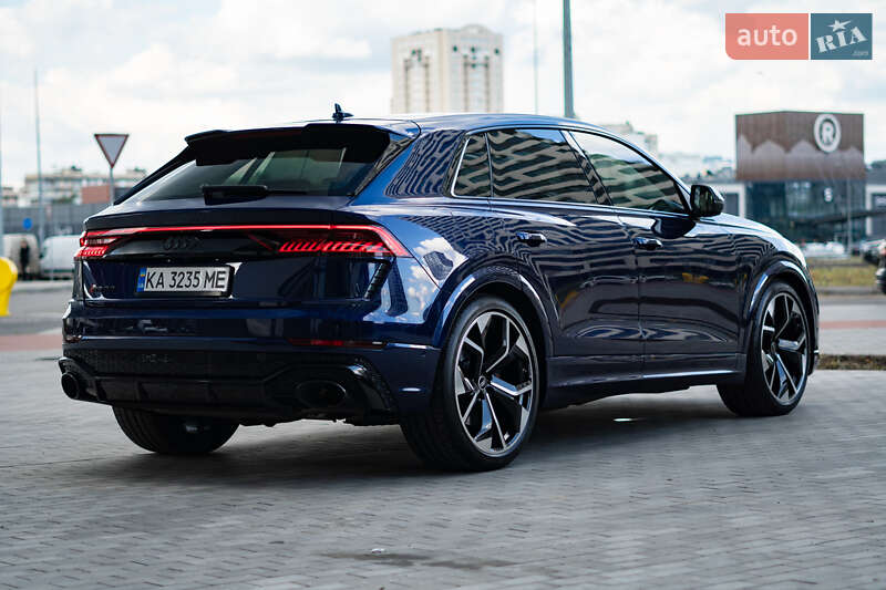 Внедорожник / Кроссовер Audi RS Q8 2020 в Киеве