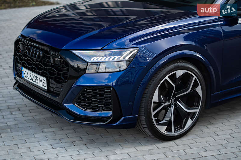 Внедорожник / Кроссовер Audi RS Q8 2020 в Киеве