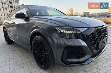Внедорожник / Кроссовер Audi RS Q8 2024 в 