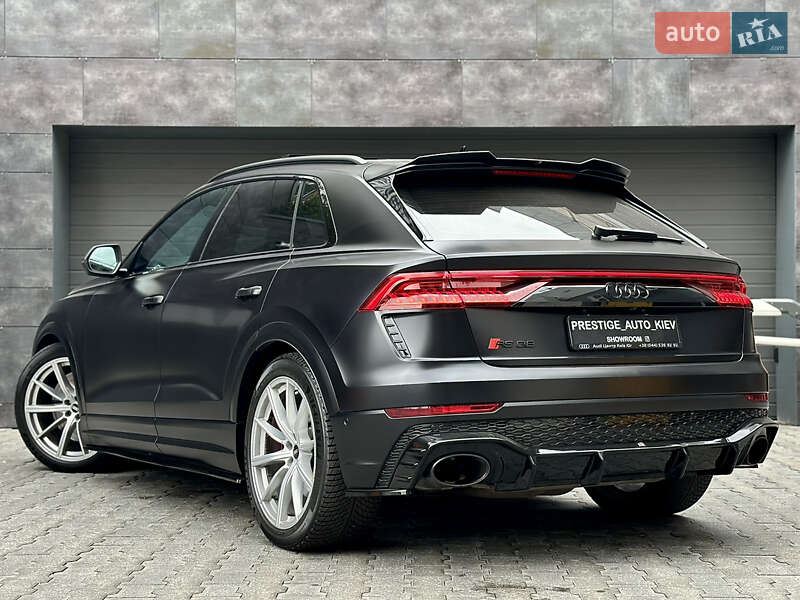 Позашляховик / Кросовер Audi RS Q8 2020 в Києві