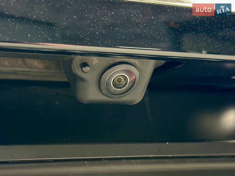 Позашляховик / Кросовер Audi RS Q8 2020 в Києві