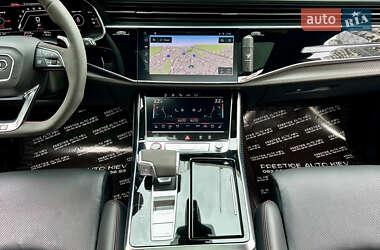 Внедорожник / Кроссовер Audi RS Q8 2020 в 