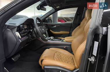 Внедорожник / Кроссовер Audi RS Q8 2021 в 