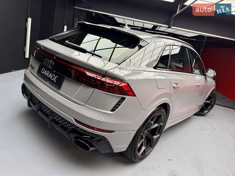 Внедорожник / Кроссовер Audi RS Q8 2025 в Киеве