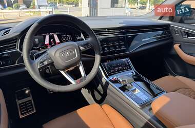 Внедорожник / Кроссовер Audi RS Q8 2025 в 