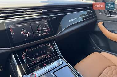 Внедорожник / Кроссовер Audi RS Q8 2025 в 