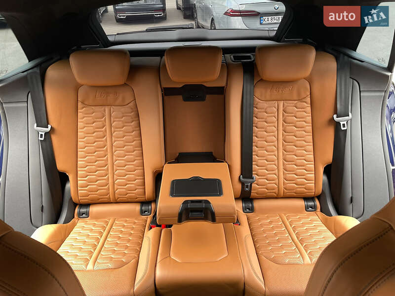 Внедорожник / Кроссовер Audi RS Q8 2020 в Киеве