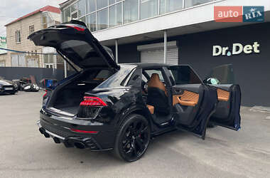 Внедорожник / Кроссовер Audi RS Q8 2020 в 